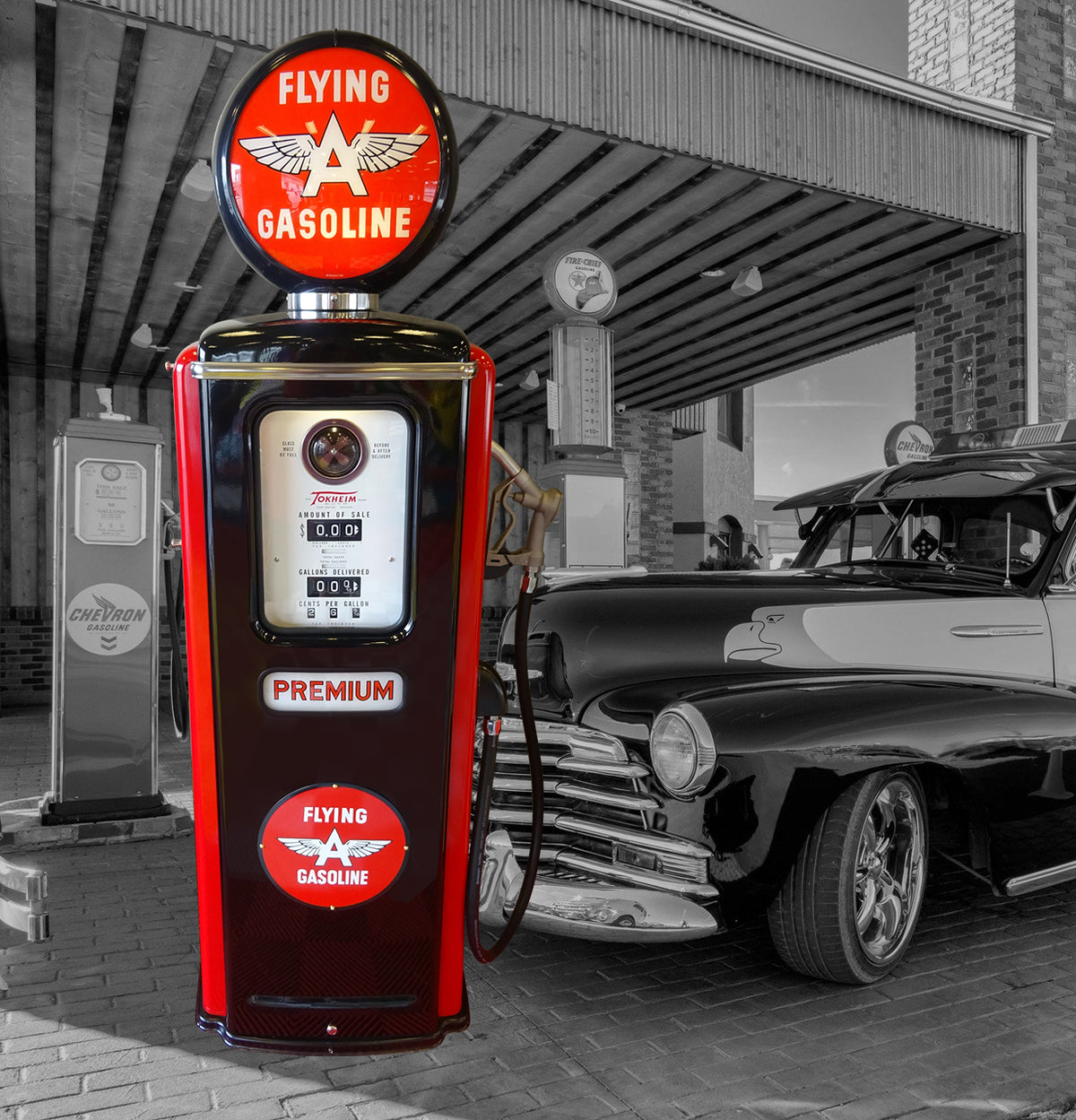 Vintage Texaco Trash Can: 1950's Era Collectible Gas Station